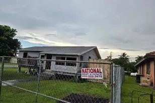 397 Annona Ave, Pahokee, FL 33476 - Photo 11