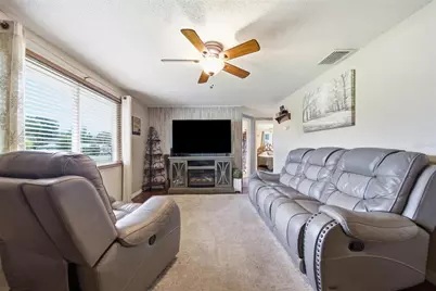 37421 Layton Road, Dade City, FL 33525 - Photo 7