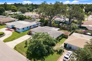 1631 Elizabeth Ln, Clearwater, FL 33755 - Photo 41