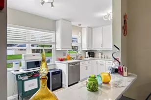 1631 Elizabeth Ln, Clearwater, FL 33755 - Photo 17
