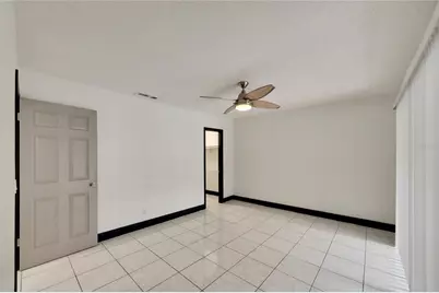 6301 Newtown Circle #1A4, Tampa, FL 33615 - Photo 47