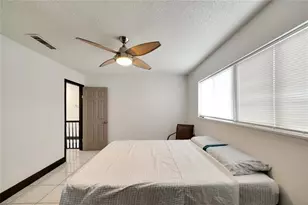 6301 Newtown Cir, Tampa, FL 33615 - Photo 35