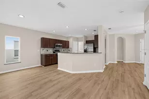 7876 Carriage Pointe Dr, Gibsonton, FL 33534 - Photo 11