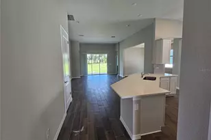 1247 Honeycomb Pl, Seffner, FL 33584 - Photo 3