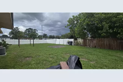 8202 Dahlia Avenue, Tampa, FL 33619 - Photo 3