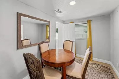 8911 113th Street, Seminole, FL 33772 - Photo 5