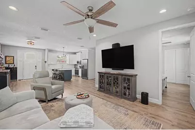 224 W Emily Street, Tampa, FL 33603 - Photo 9