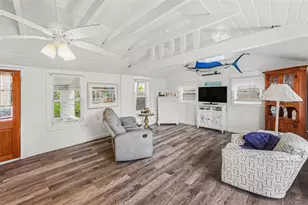 129 94th Ave, Treasure Island, FL 33706 - Photo 5
