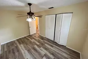 611 61st Ave Terrace E, Bradenton, FL 34203 - Photo 5