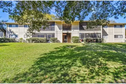6015 Laketree Ln #E, Temple Terrace, FL 33617 - Photo 19