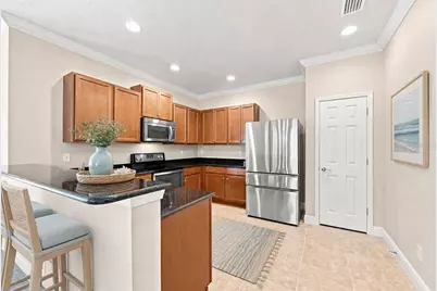 5465 Sunset Falls Drive, Apollo Beach, FL 33572 - Photo 11