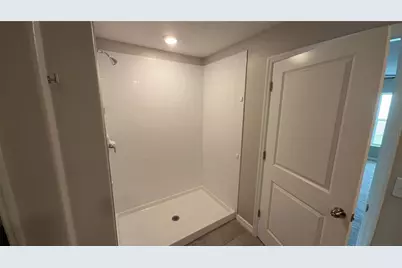 7419 Rosy Periwinkle Court, Tampa, FL 33619 - Photo 19