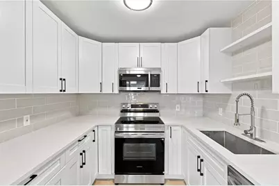 4115 Fairfield Avenue S, Saint Petersburg, FL 33711 - Photo 5