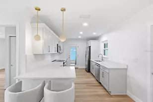 4519 S Cooper Pl, Tampa, FL 33611 - Photo 13