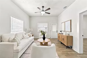 2217 Corrine St, Tampa, FL 33605 - Photo 9