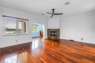 651 Saxony Blvd, Saint Petersburg, FL 33716 - Photo 15