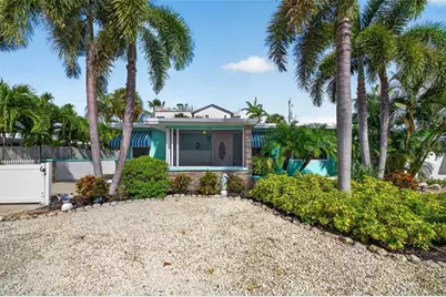 114 81st Street, Bradenton Beach, FL 34217 - Photo 5