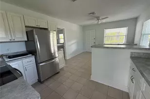14402 N Bayshore Dr, Madeira Beach, FL 33708 - Photo 7