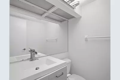 5824 Idle Forest Place, Tampa, FL 33614 - Photo 17