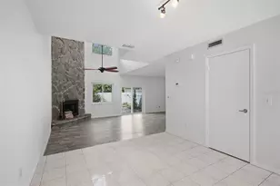 5824 Idle Forest Pl, Tampa, FL 33614 - Photo 11