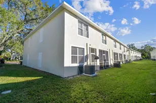 3430 High Hampton Cir, Tampa, FL 33610 - Photo 43