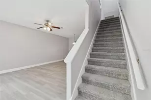 3430 High Hampton Cir, Tampa, FL 33610 - Photo 17