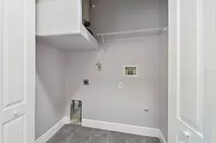 3430 High Hampton Cir, Tampa, FL 33610 - Photo 25