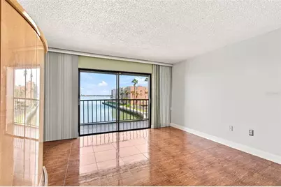 7700 Sun Island Drive S #202, South Pasadena, FL 33707 - Photo 17