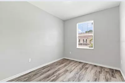 9904 Venetian River Way, Tampa, FL 33619 - Photo 47