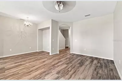 9904 Venetian River Way, Tampa, FL 33619 - Photo 19