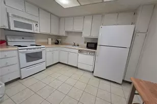 675 S Gulfview Blvd, Clearwater, FL 33767 - Photo 13