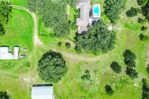 11327 Carter Grove Ln, Thonotosassa, FL 33592 - Photo 3