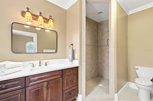 11220 8th St E, Treasure Island, FL 33706 - Photo 31