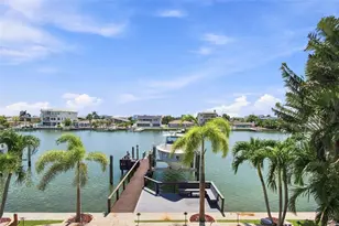 11220 8th St E, Treasure Island, FL 33706 - Photo 51