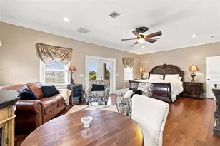 11220 8th St E, Treasure Island, FL 33706 - Photo 39