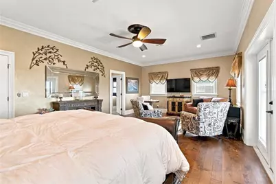 11220 8th Street E, Treasure Island, FL 33706 - Photo 35