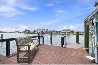 11220 8th Street E, Treasure Island, FL 33706 - Photo 71