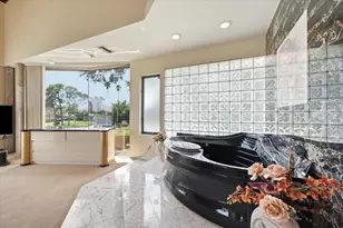 11609 Carrollwood Dr, Tampa, FL 33618 - Photo 57