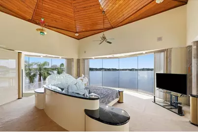 11609 Carrollwood Drive, Tampa, FL 33618 - Photo 39
