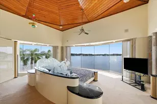 11609 Carrollwood Dr, Tampa, FL 33618 - Photo 39