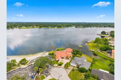 11609 Carrollwood Drive, Tampa, FL 33618 - Photo 5