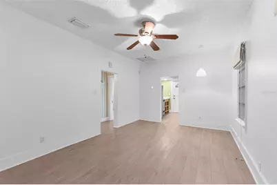 304 W Flora Street, Tampa, FL 33604 - Photo 15
