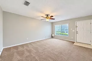 2260 Fluorshire Dr, Brandon, FL 33511 - Photo 9