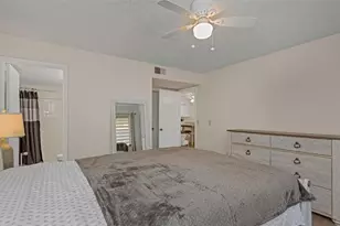 1906 Hammock Pine Blvd, Clearwater, FL 33761 - Photo 17