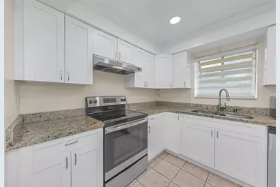 1906 Hammock Pine Boulevard #1906, Clearwater, FL 33761 - Photo 7