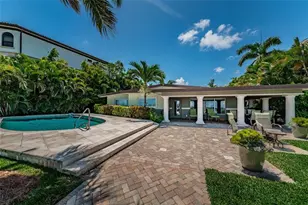 52 N Pine Cir, Belleair, FL 33756 - Photo 47