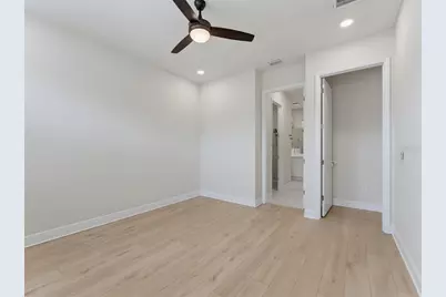 2525 Mario Way, Clearwater, FL 33761 - Photo 27