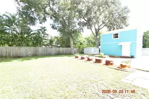 906 7th Ave SW, Largo, FL 33770 - Photo 37