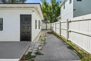 687 Geneva Pl, Tampa, FL 33606 - Photo 23