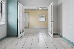 687 Geneva Pl, Tampa, FL 33606 - Photo 5